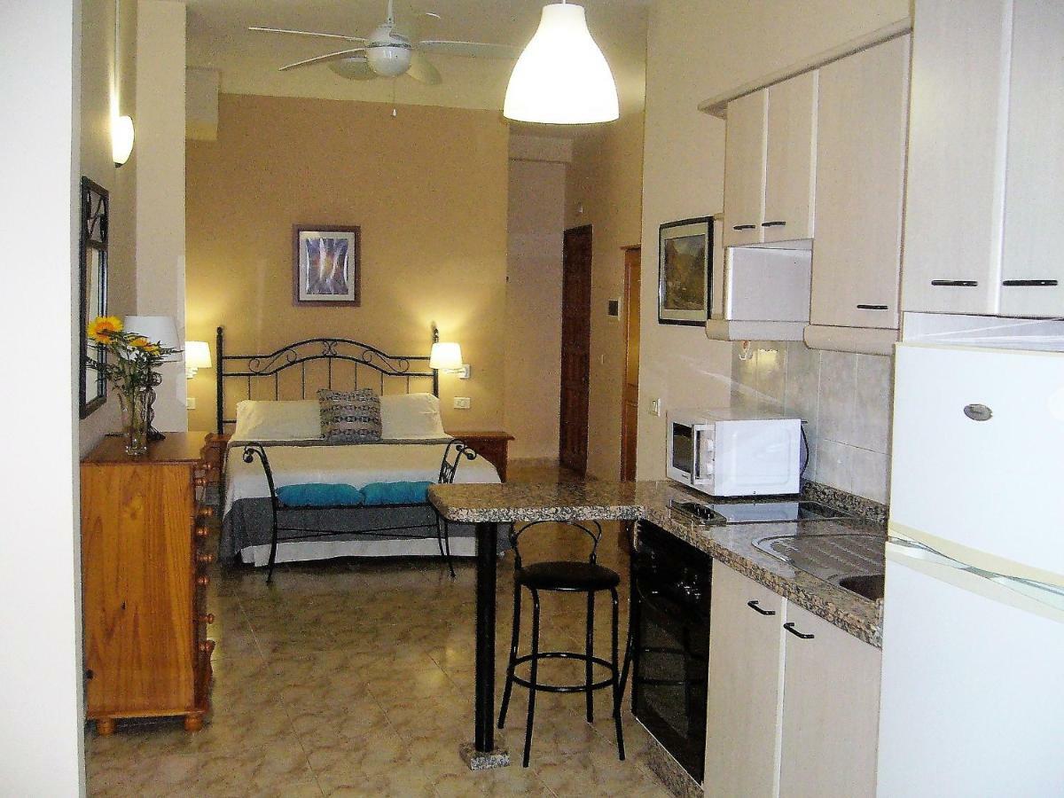 Apartamentos Casa Cathaysa San Sebastián de la Gomera Quarto foto